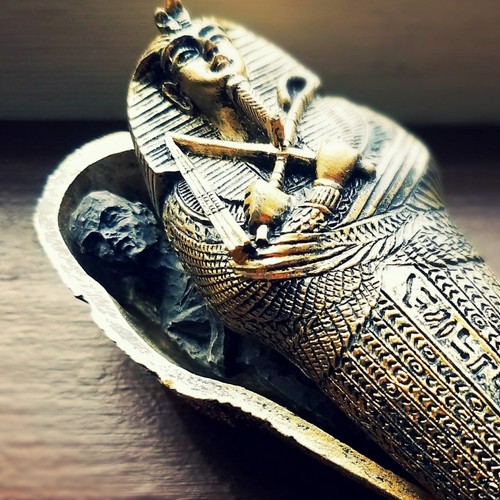 Mummy coffin egyptian - in,